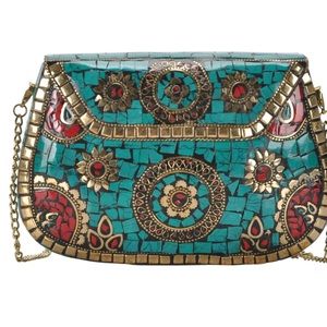 Antik Kraft Amoli Metal Clutch nwt